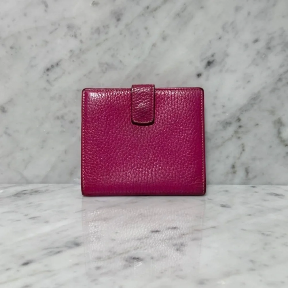Burberry pink leather compact wallet - Picture 3 of 11